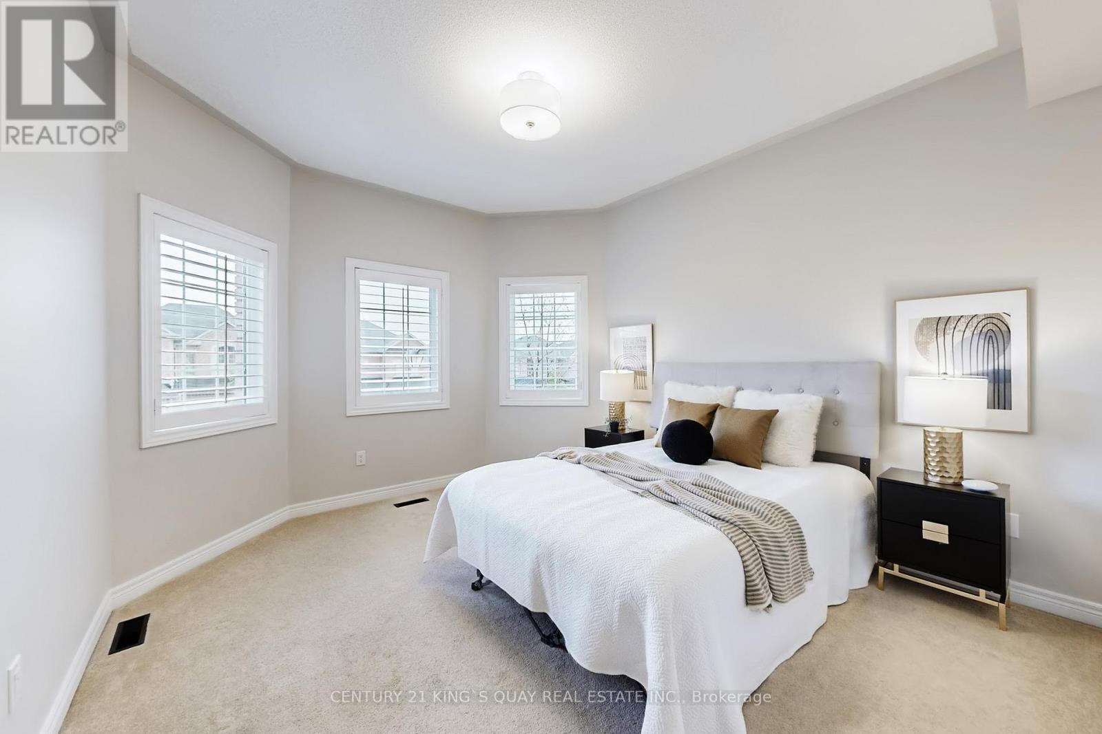 18 Edgehill Avenue, Whitchurch-Stouffville, Ontario  L4A 0V4 - Photo 26 - N12477933