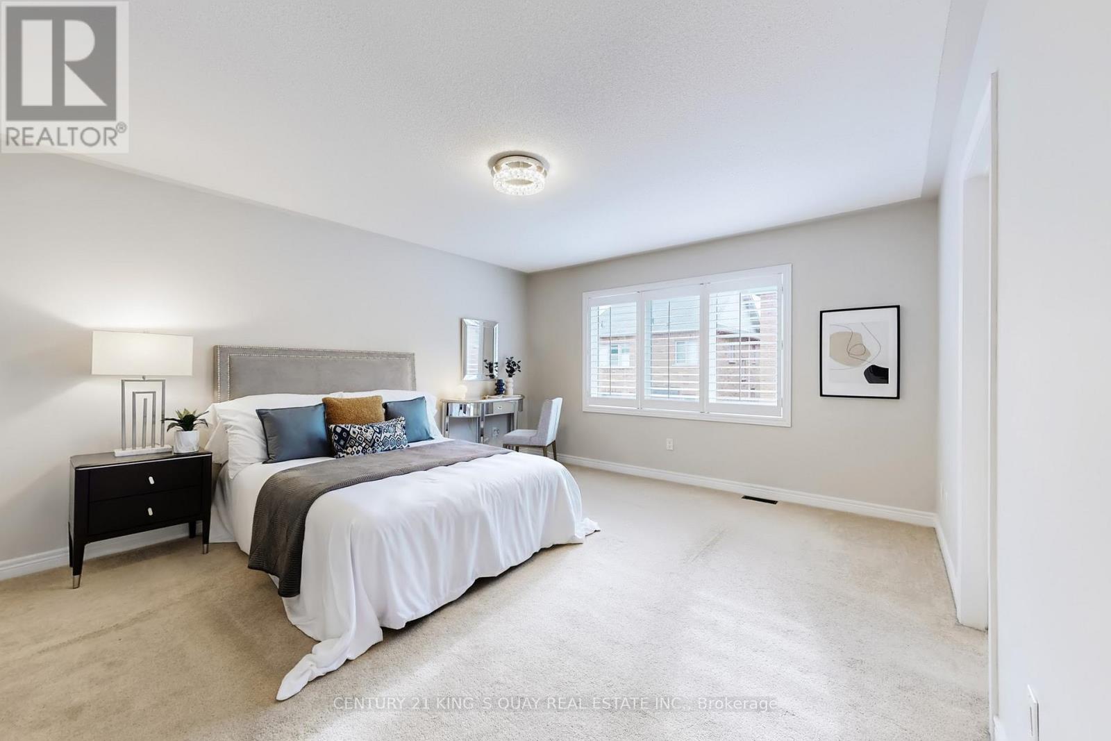 18 Edgehill Avenue, Whitchurch-Stouffville, Ontario  L4A 0V4 - Photo 23 - N12477933
