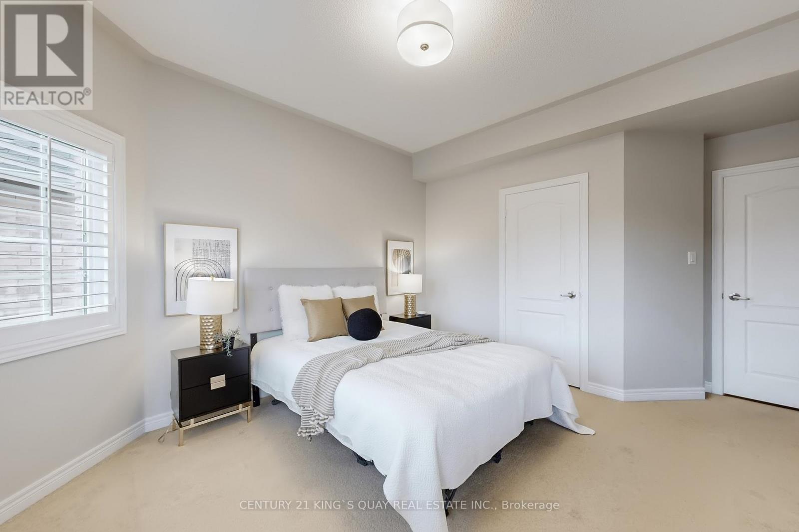 18 Edgehill Avenue, Whitchurch-Stouffville, Ontario  L4A 0V4 - Photo 27 - N12477933