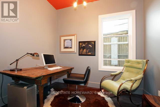 Main - 726 Gerrard Street, Toronto, Ontario  M4M 1Y3 - Photo 12 - E12447970
