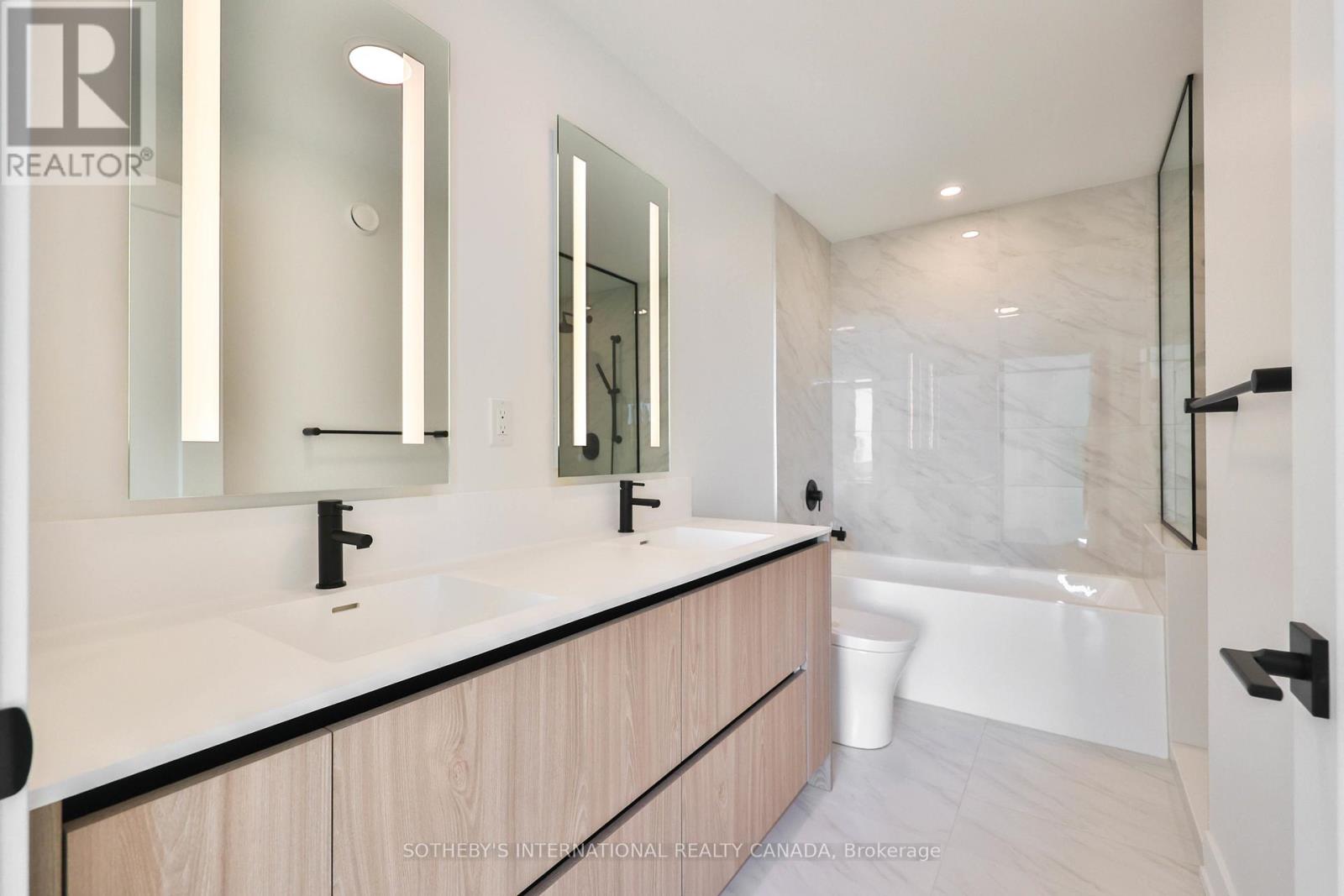 Th 85 - 60 Lou Parsons Way Drive, Mississauga, Ontario  L5H 0B2 - Photo 23 - W12469261