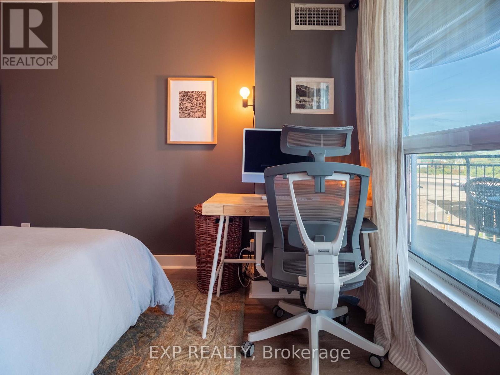 501 - 2111 Lakeshore Boulevard W, Toronto, Ontario  M8V 4B2 - Photo 26 - W12413406