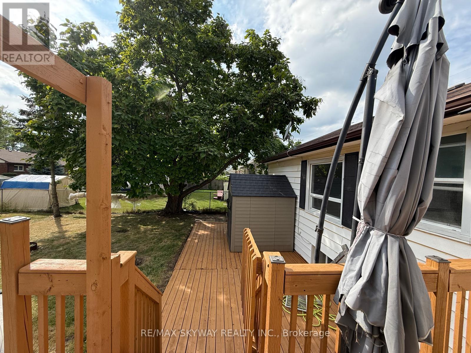 207 Thorold Road N, Welland, Ontario  L3C 3V9 - Photo 26 - X12460596