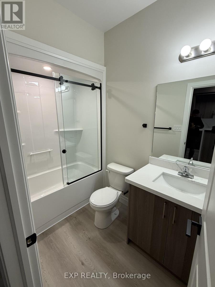 3 Keystone Trail, Welland, Ontario  L3B 5C2 - Photo 10 - X12473462