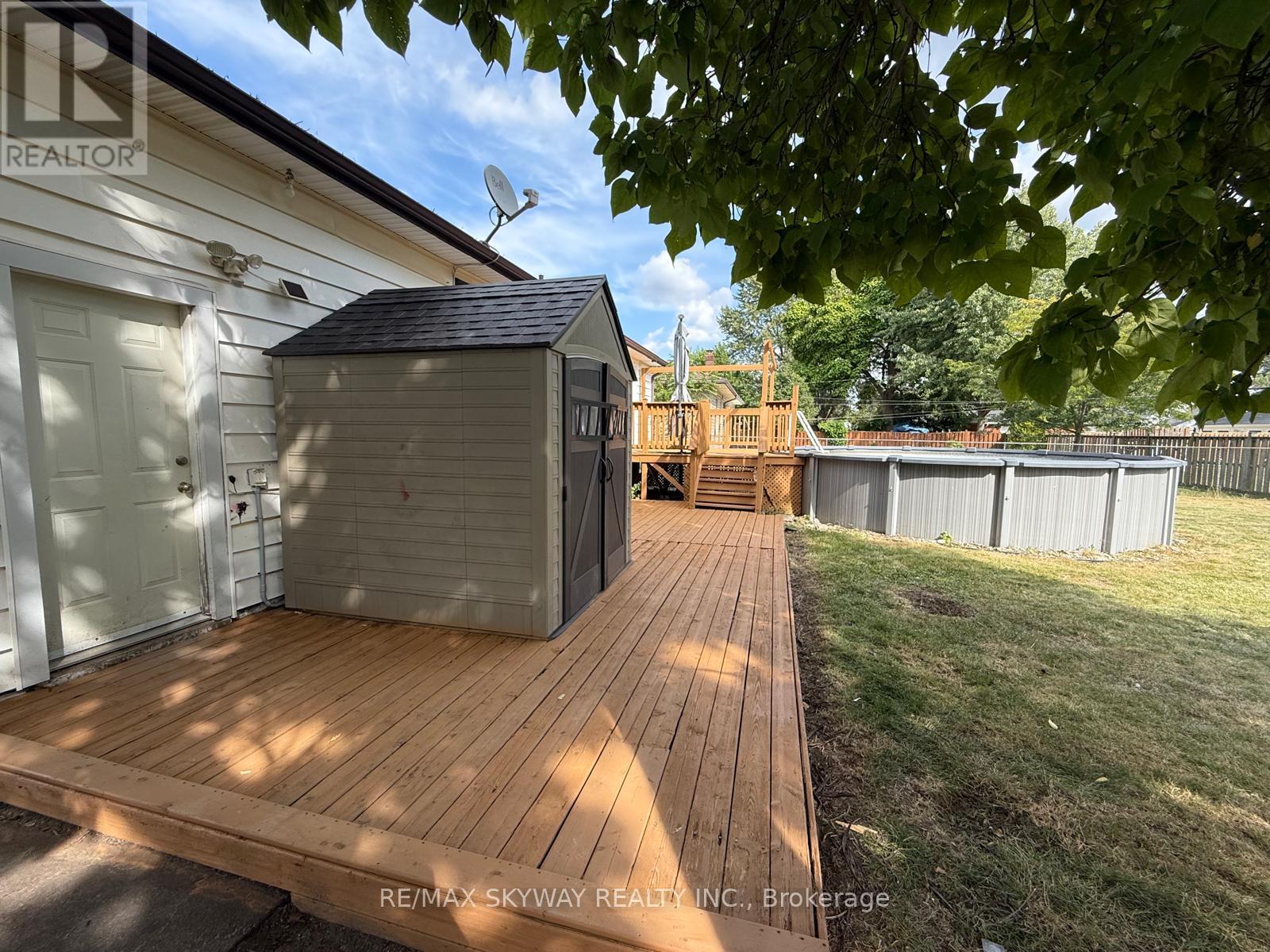 207 Thorold Road N, Welland, Ontario  L3C 3V9 - Photo 27 - X12460596