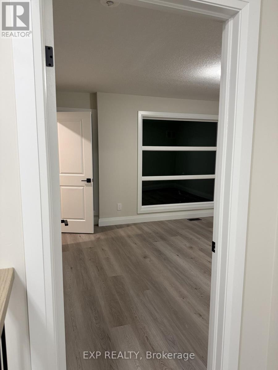 3 Keystone Trail, Welland, Ontario  L3B 5C2 - Photo 12 - X12473462