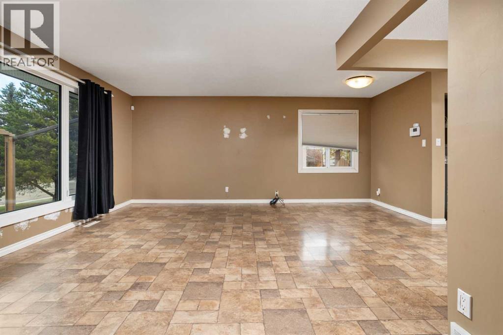 6505 45a Avenue, Camrose, Alberta  T4V 0C8 - Photo 8 - A2265697