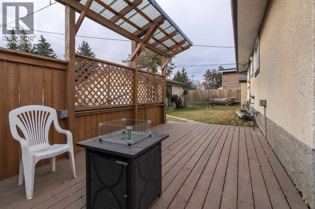 6505 45a Avenue, Camrose, Alberta  T4V 0C8 - Photo 25 - A2265697