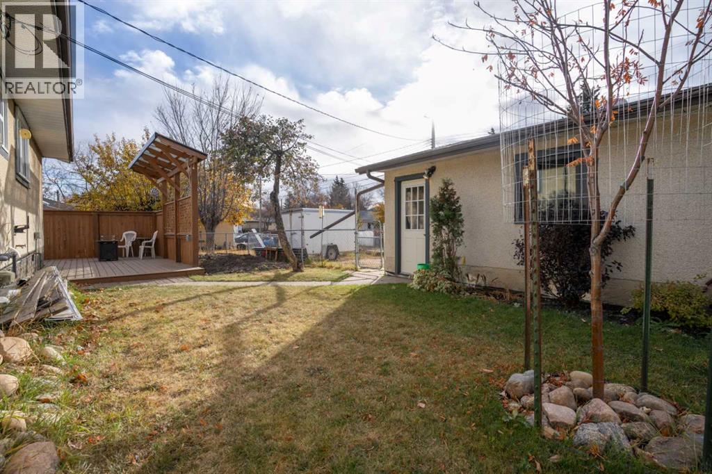 6505 45a Avenue, Camrose, Alberta  T4V 0C8 - Photo 24 - A2265697