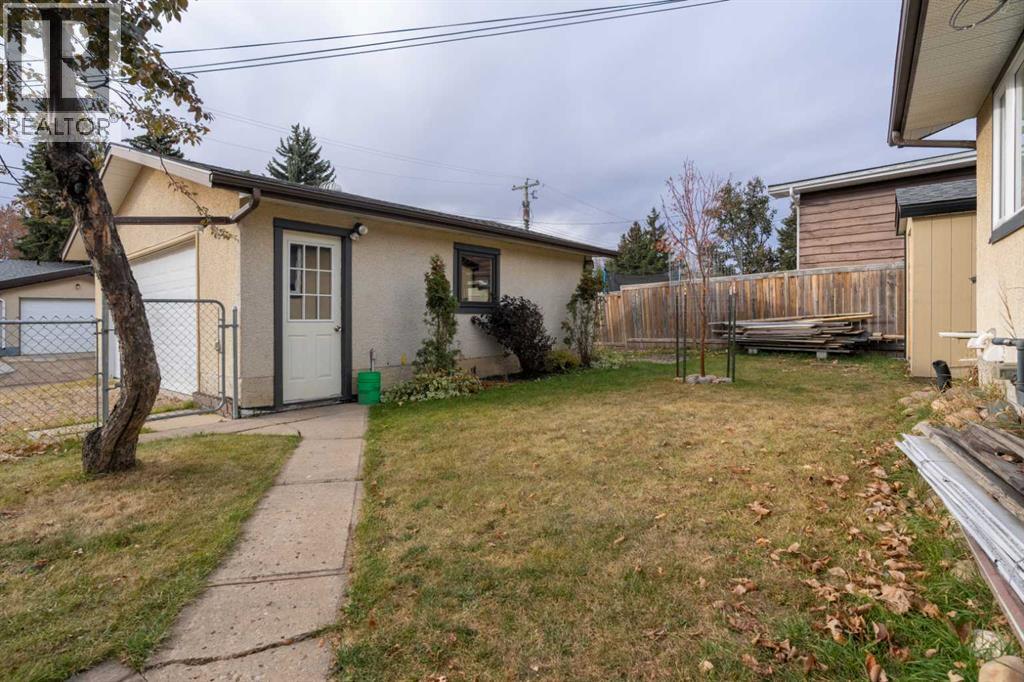 6505 45a Avenue, Camrose, Alberta  T4V 0C8 - Photo 29 - A2265697