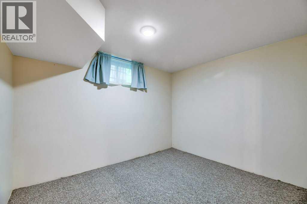 7435 23 Street Se, Calgary, Alberta  T2C 0X8 - Photo 22 - A2254792