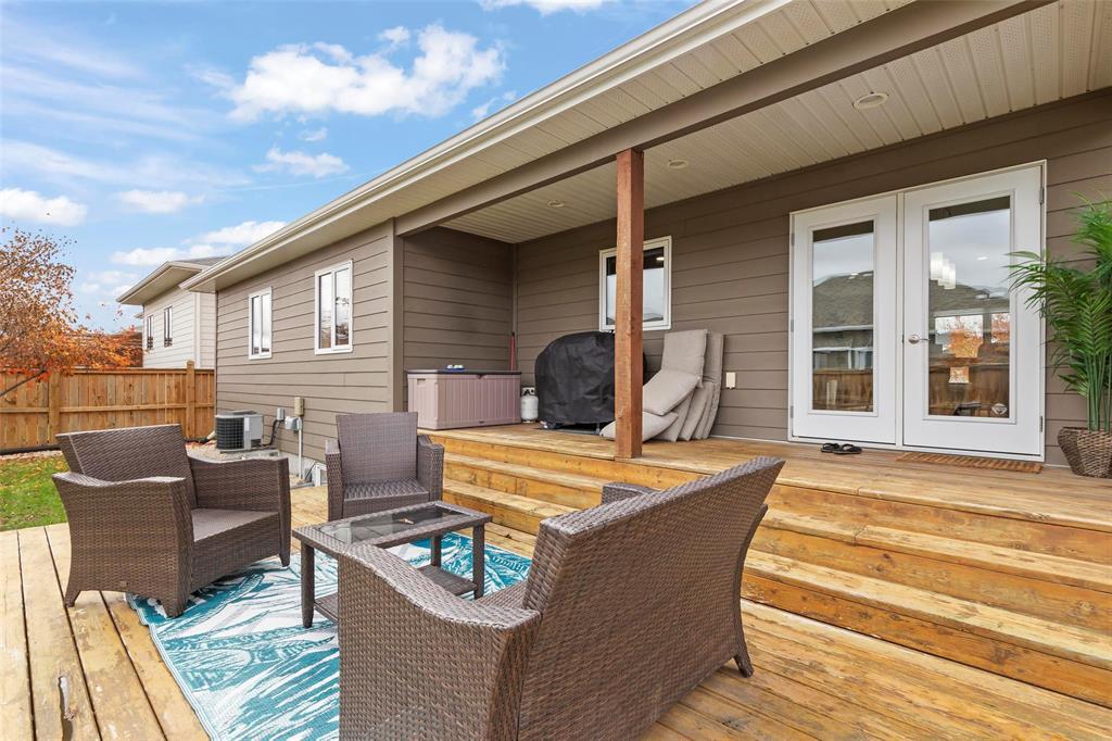 49 Alderwood Crescent, Steinbach, Manitoba  R5G 0S8 - Photo 24 - 202526216