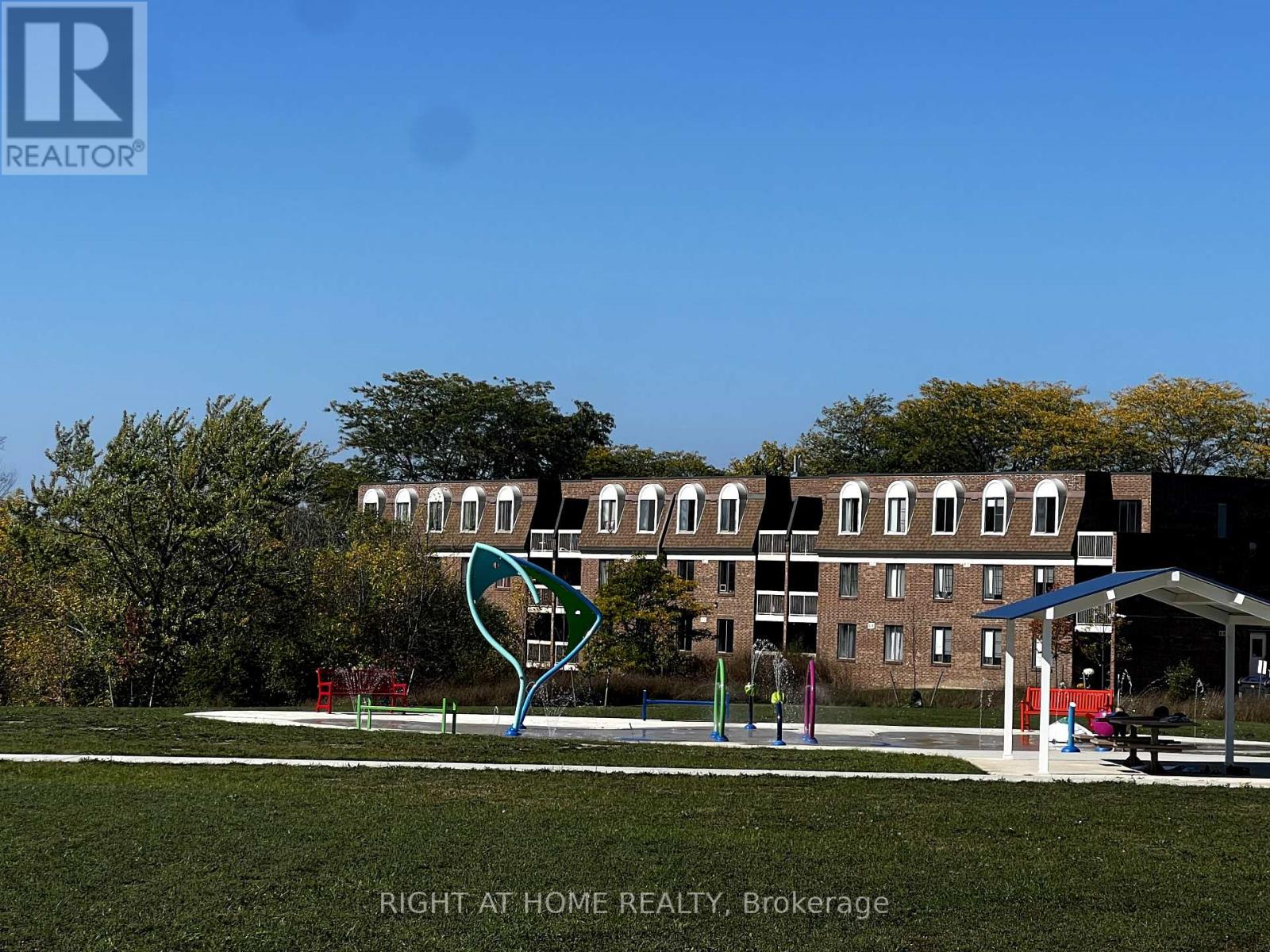 146 St Augustine Drive, St. Catharines, Ontario  L2P 3W1 - Photo 27 - X12448466