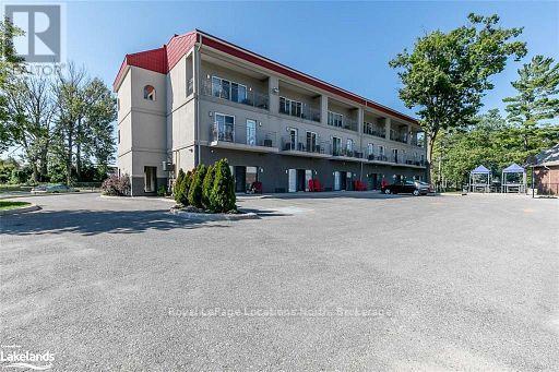 103 - 361 Mosley Street, Wasaga Beach, Ontario  L9Z 2J8 - Photo 8 - S12478351