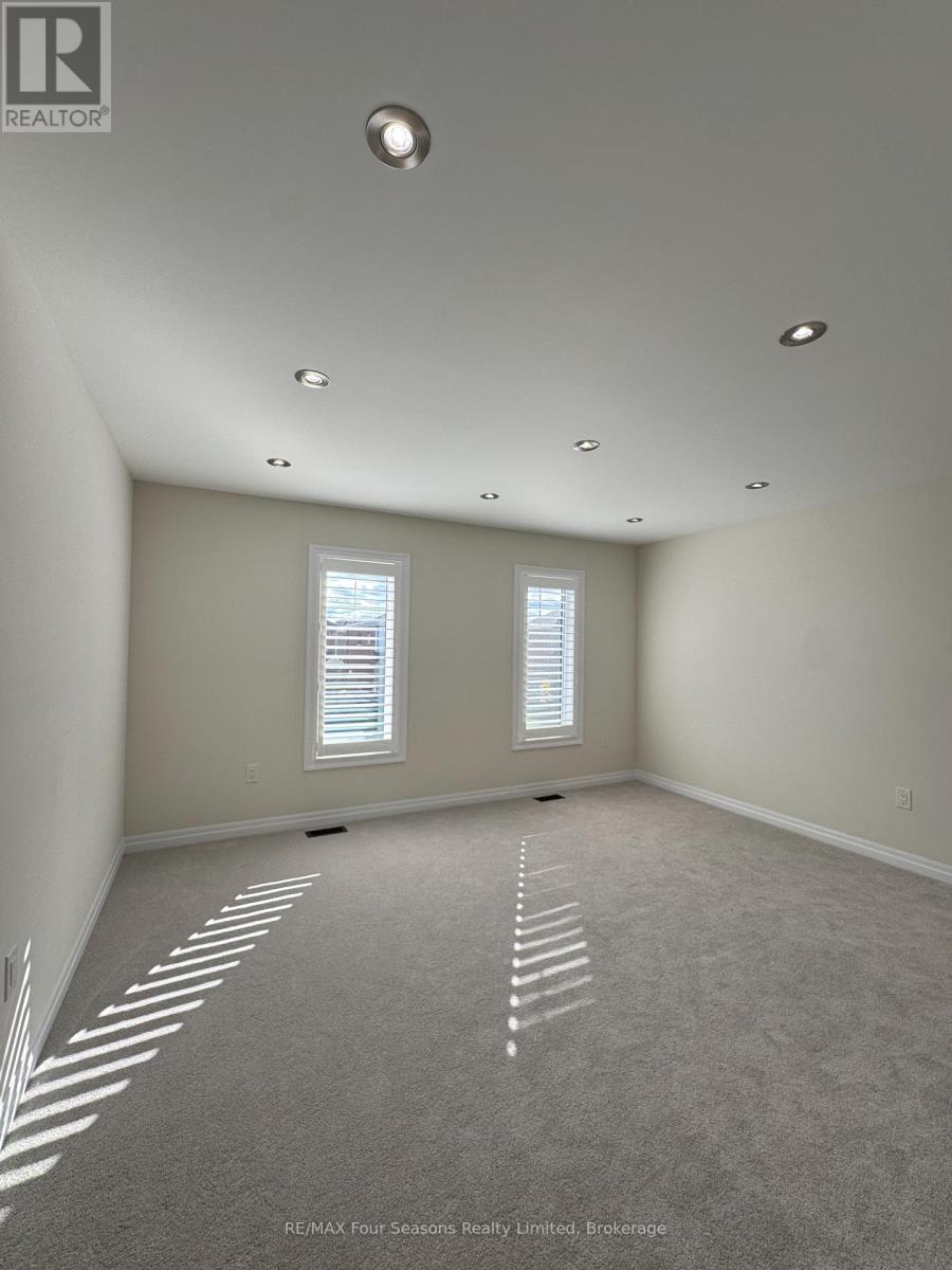 241 Warden Street, Clearview, Ontario  L0M 1S0 - Photo 22 - S12478406
