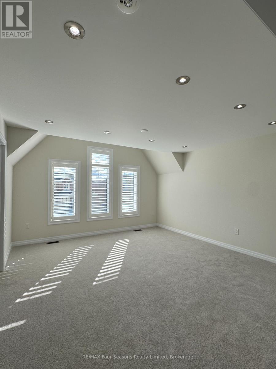 241 Warden Street, Clearview, Ontario  L0M 1S0 - Photo 26 - S12478406
