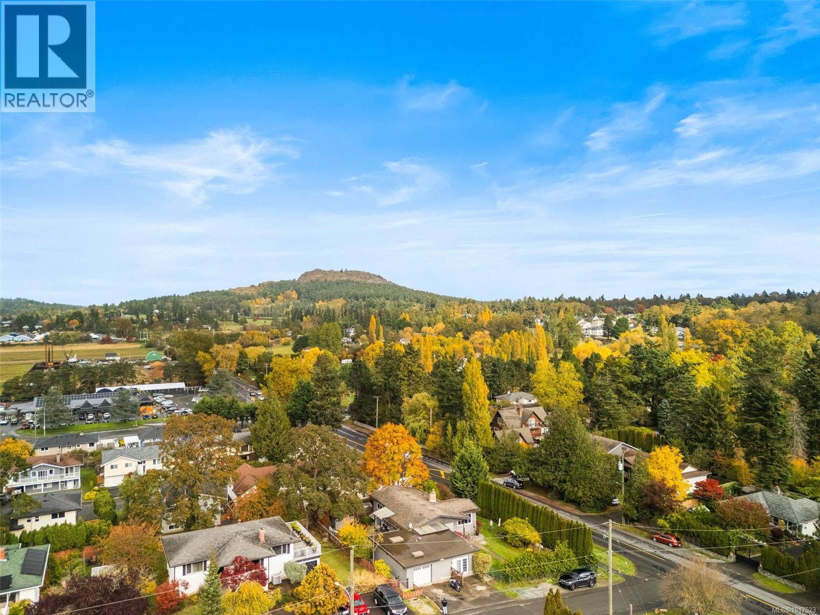 1296 Garkil Rd, Saanich, British Columbia  V9P 2L3 - Photo 35 - 1017523