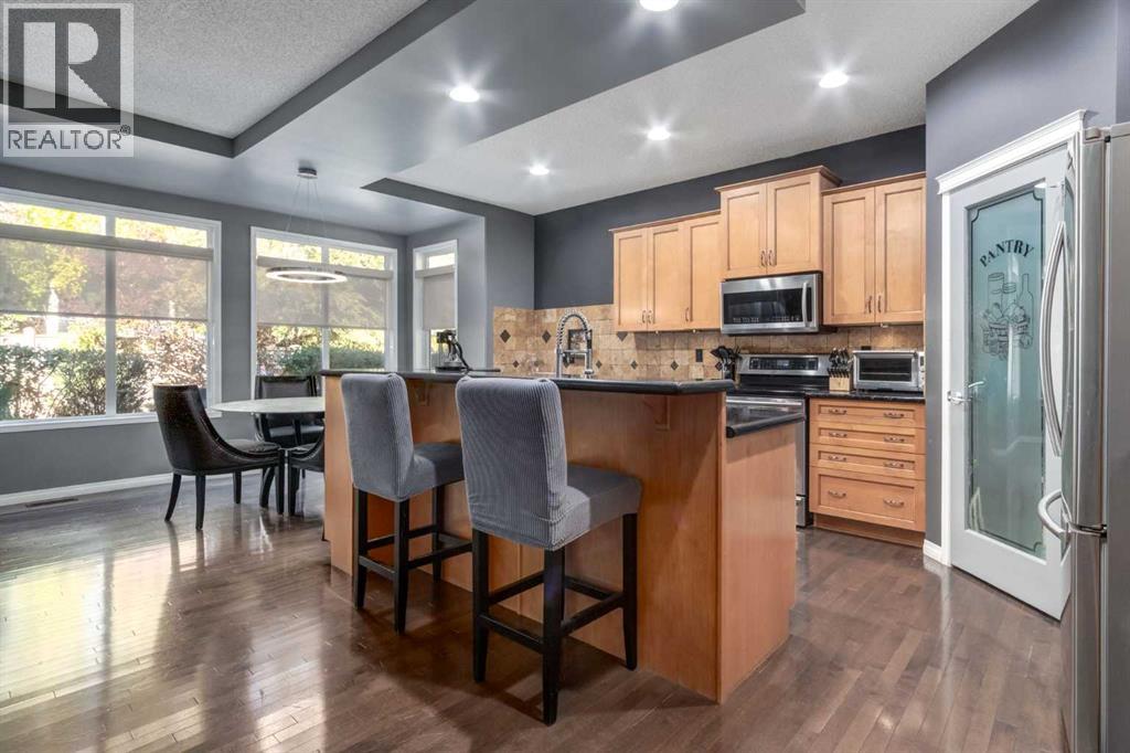 10 Chapala Road Se, Calgary, Alberta  t2x 3t5 - Photo 4 - A2259983