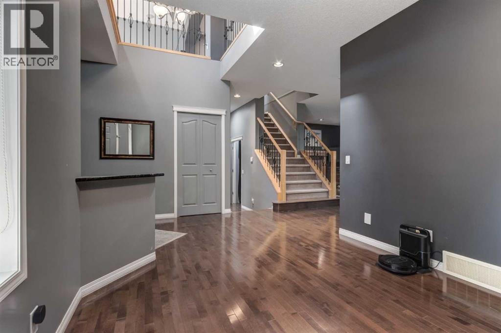 10 Chapala Road Se, Calgary, Alberta  t2x 3t5 - Photo 6 - A2259983