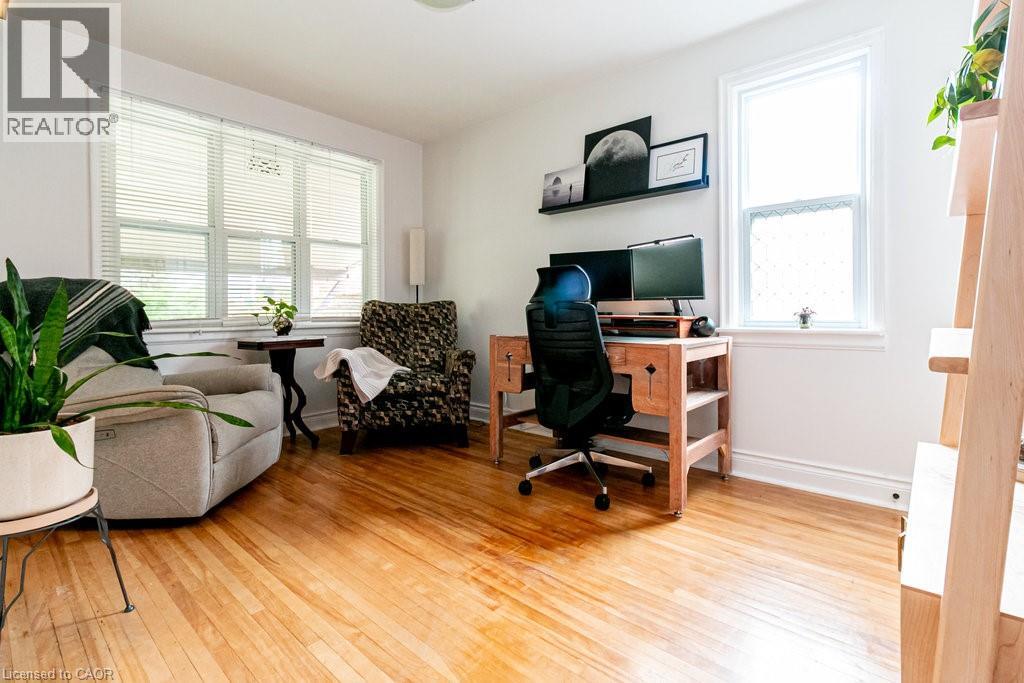 30 Montrose Avenue, Hamilton, Ontario  L8K 4X9 - Photo 15 - 40781357