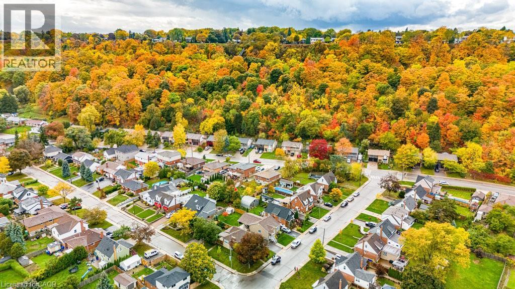 30 Montrose Avenue, Hamilton, Ontario  L8K 4X9 - Photo 32 - 40781357