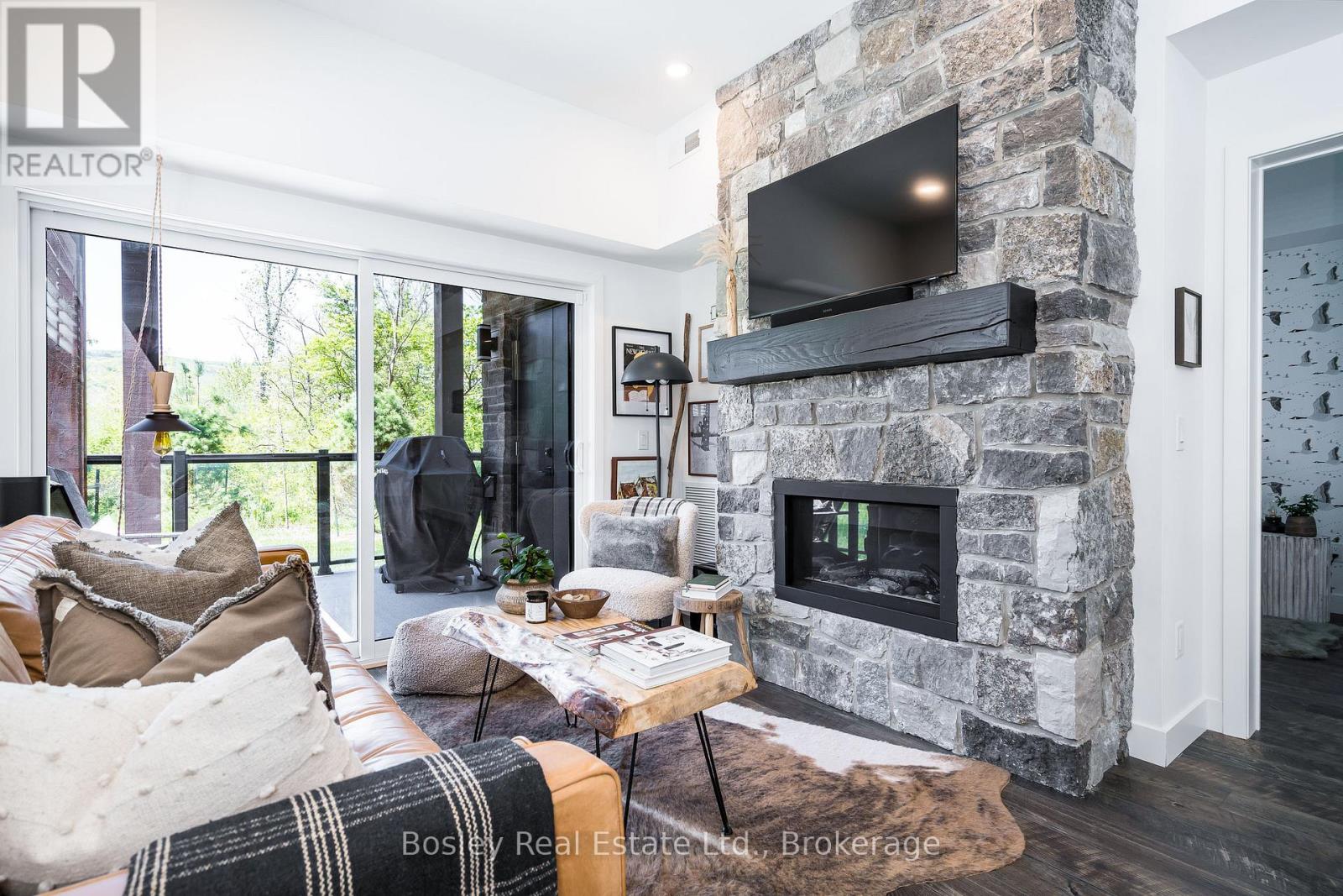 101 - 18 Beckwith Lane, Blue Mountains, Ontario  L9Y 2X5 - Photo 16 - X12478344