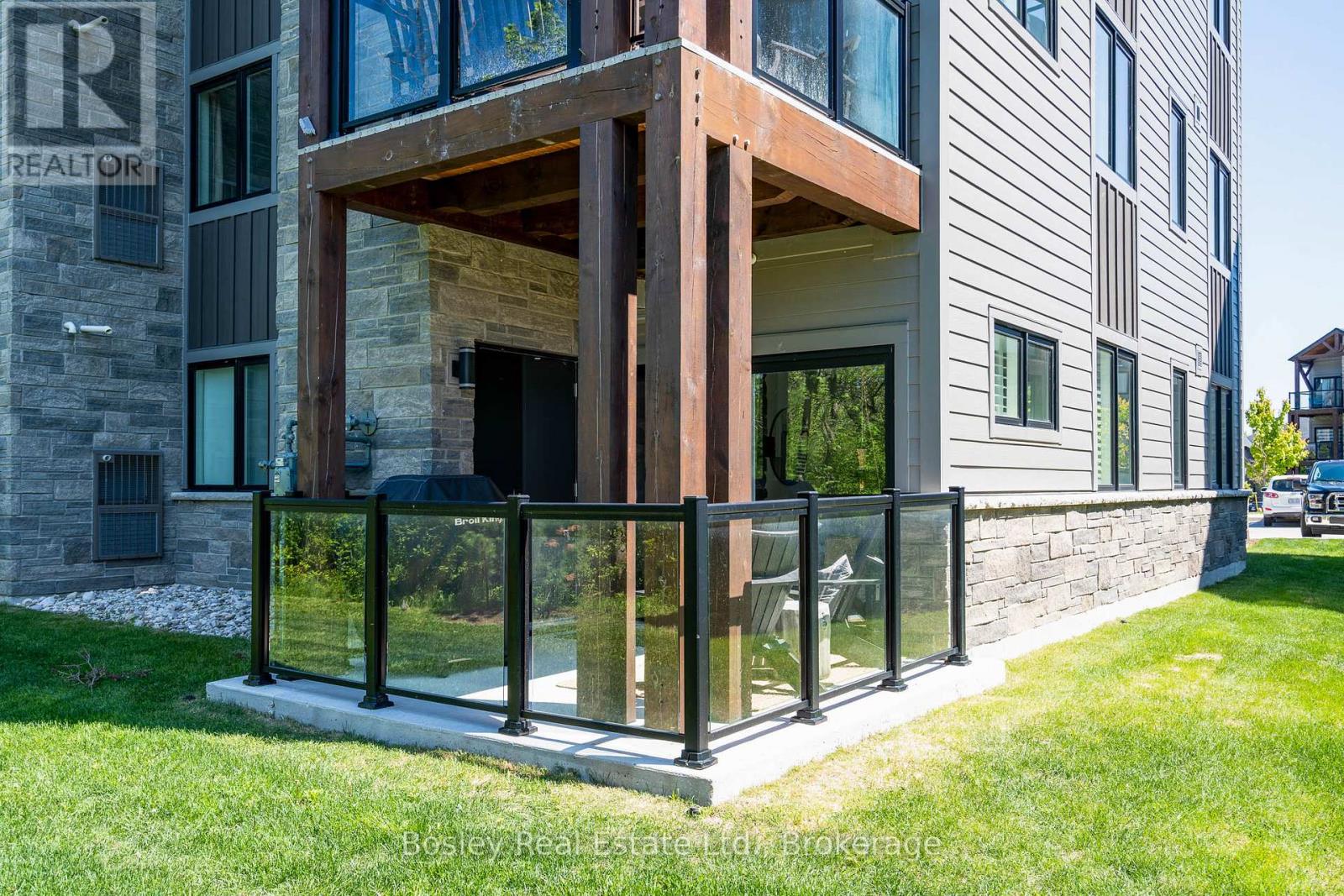 101 - 18 Beckwith Lane, Blue Mountains, Ontario  L9Y 2X5 - Photo 41 - X12478344