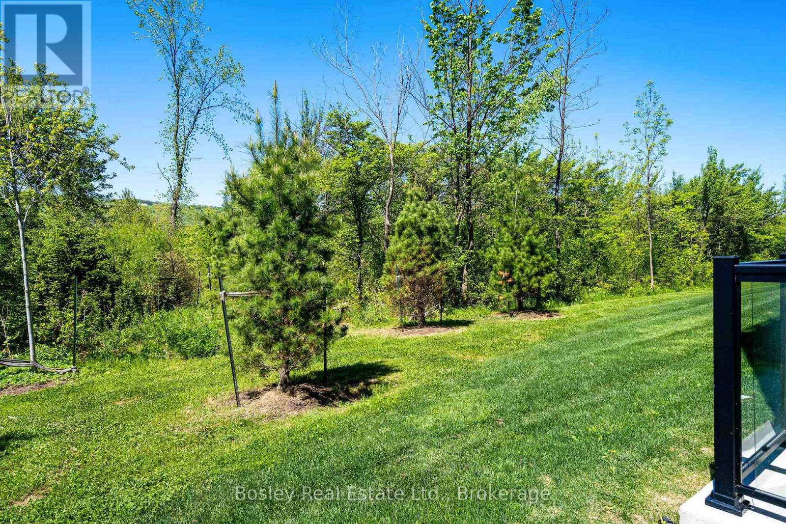101 - 18 Beckwith Lane, Blue Mountains, Ontario  L9Y 2X5 - Photo 44 - X12478344