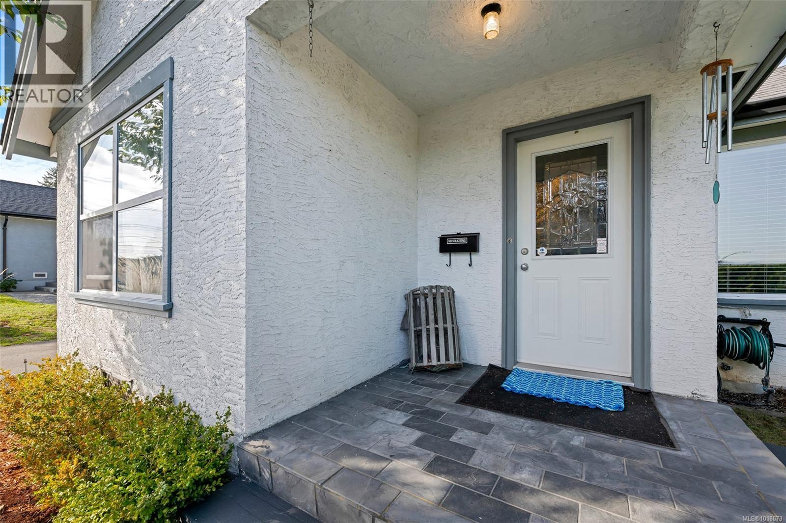1051 Vista Ave, Duncan, British Columbia  V9L 2C7 - Photo 4 - 1018073
