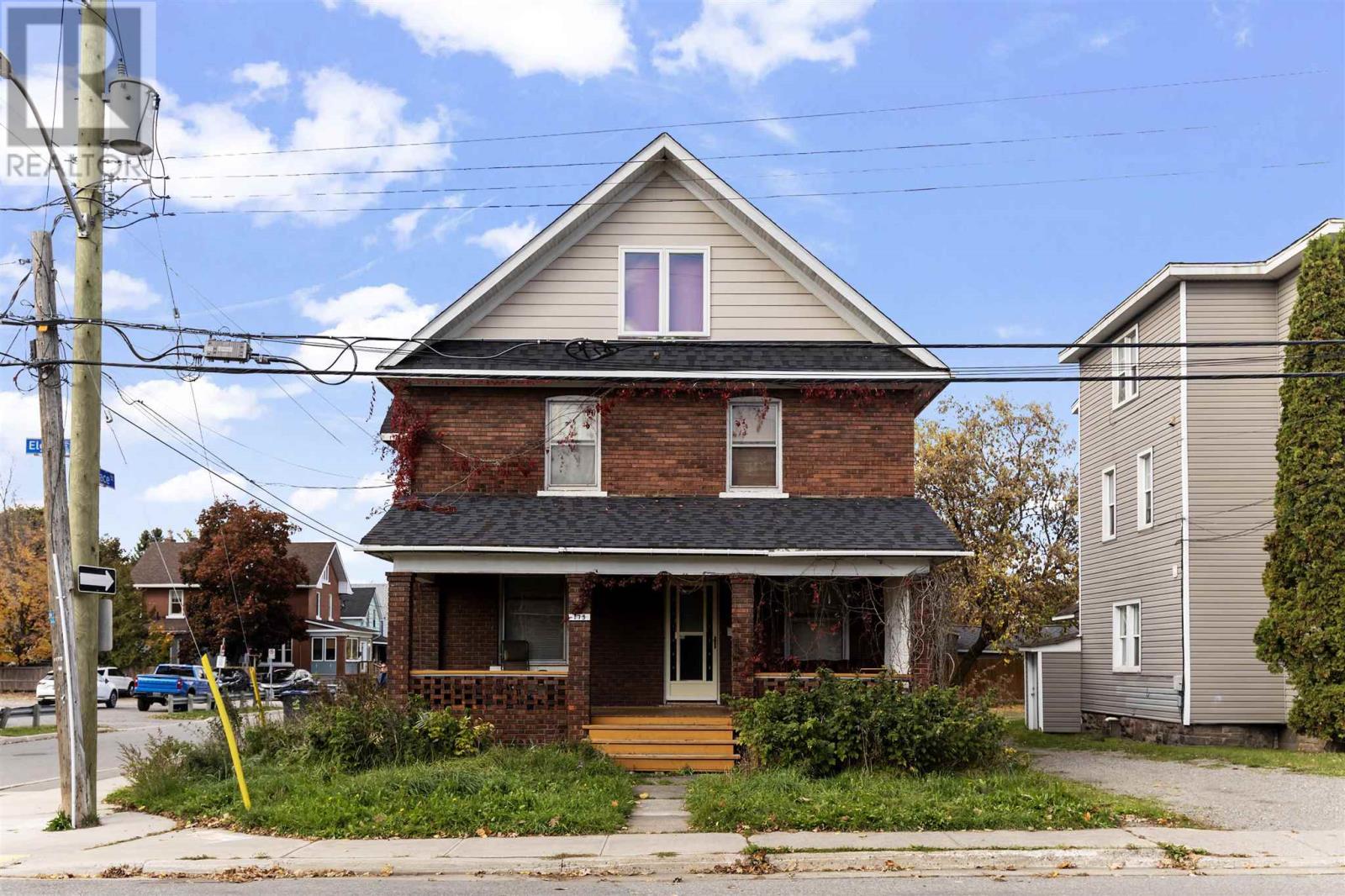 175-177 Elgin St, Sault Ste. Marie, Ontario  P6A 2Y9 - Photo 2 - SM253060