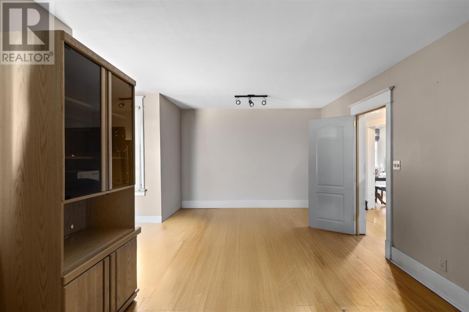 175-177 Elgin St, Sault Ste. Marie, Ontario  P6A 2Y9 - Photo 31 - SM253060