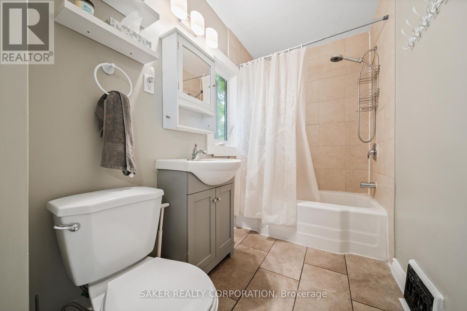 95 Adelaide Street S, London South, Ontario  N5Z 3K6 - Photo 31 - X12478421