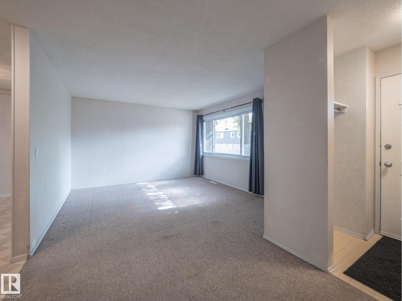 14315 58 St Nw, Edmonton, Alberta  T5A 1N6 - Photo 4 - E4463183