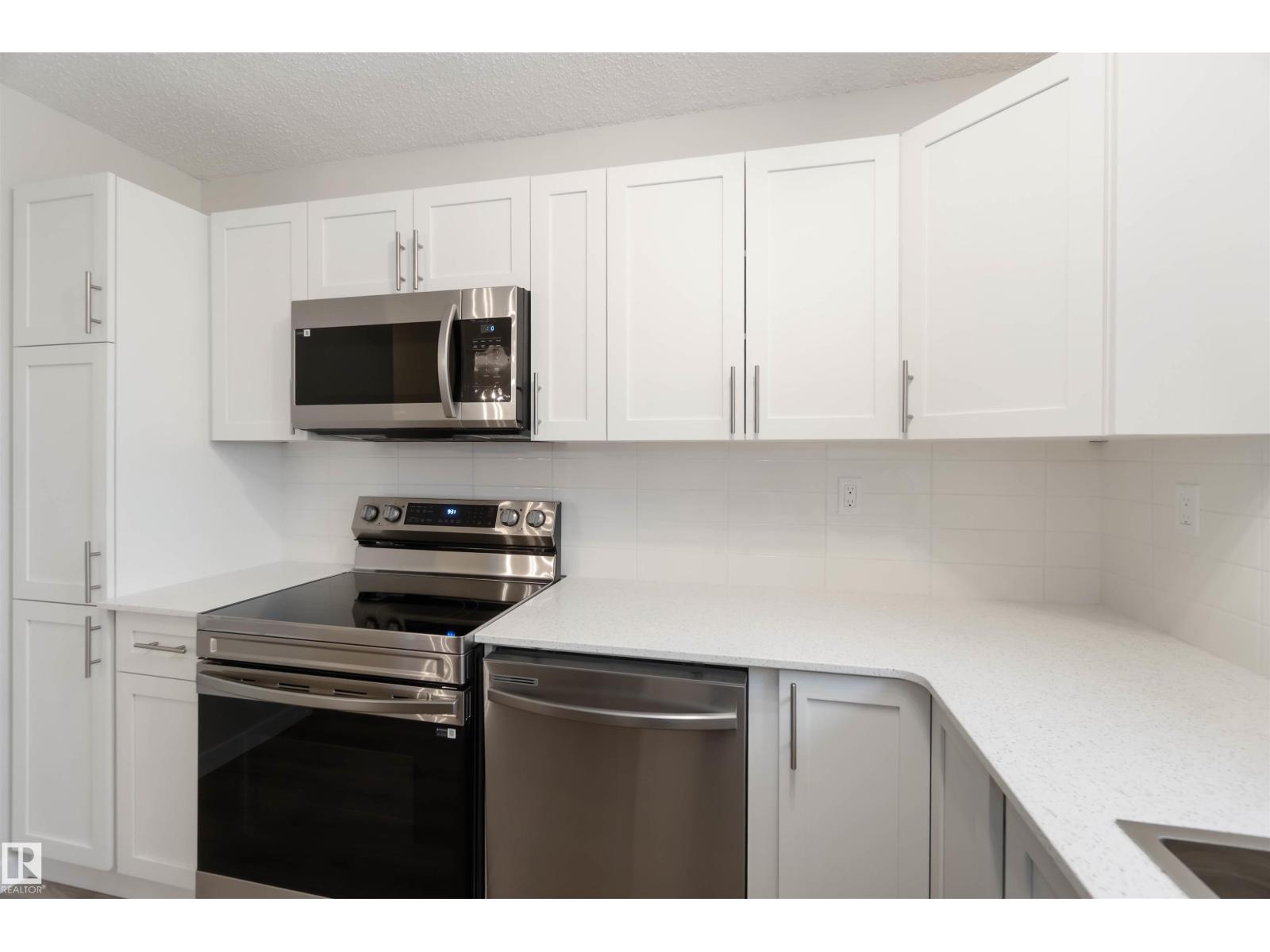 10406b 28a Av Nw, Edmonton, Alberta  T6J 4J6 - Photo 18 - E4463186