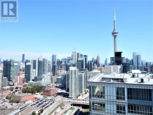 Ph02 - 21 Iceboat Terrace, Toronto, Ontario  M5V 4A9 - Photo 13 - C12478038