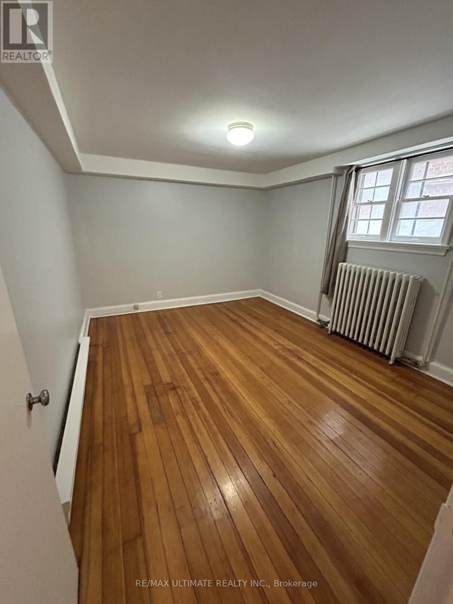 1 - 19 Castlefield Avenue, Toronto, Ontario  M4R 1G3 - Photo 3 - C12478070