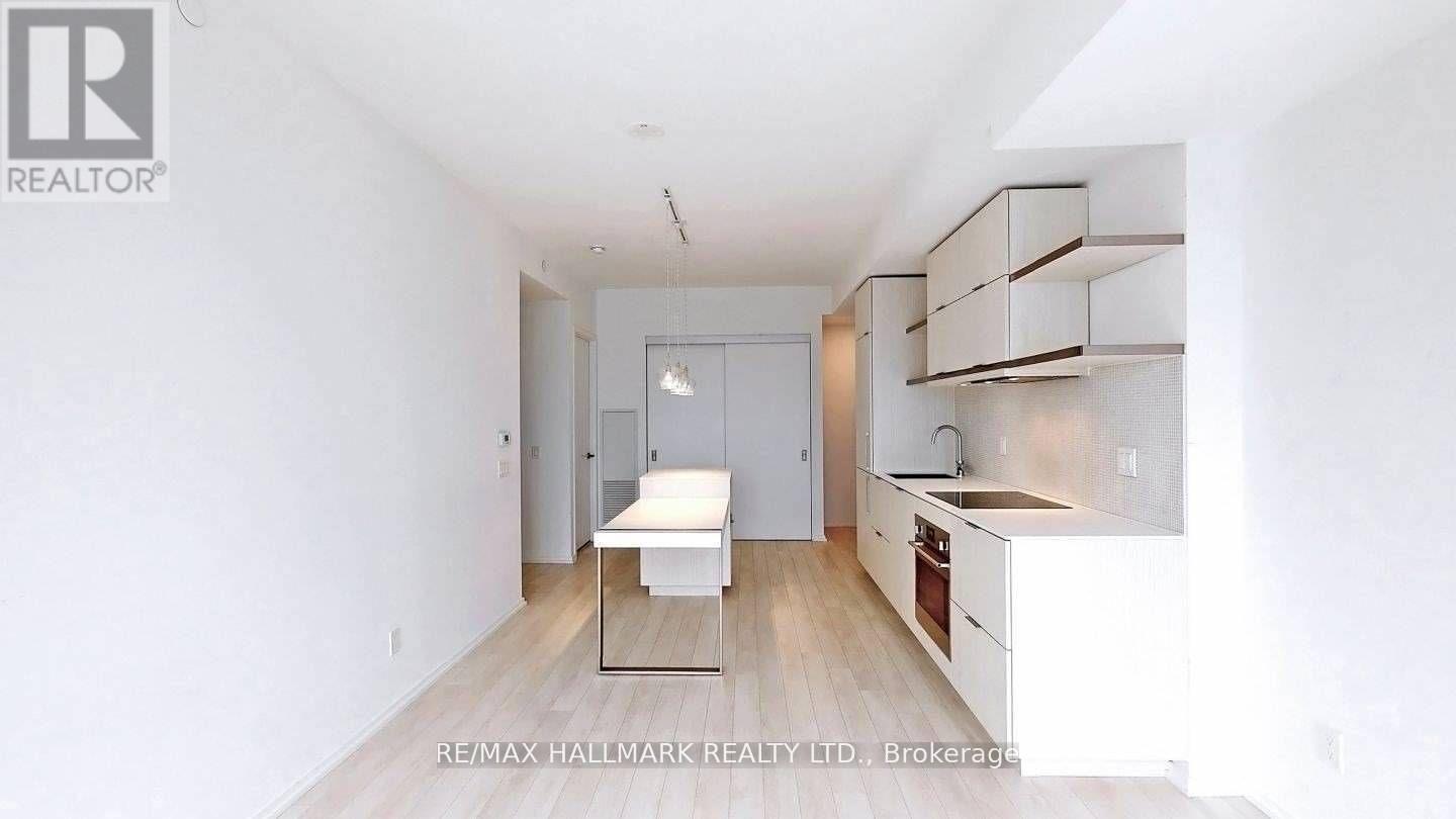 3114 - 197 Yonge Street, Toronto, Ontario  M5B 1M4 - Photo 13 - C12478079