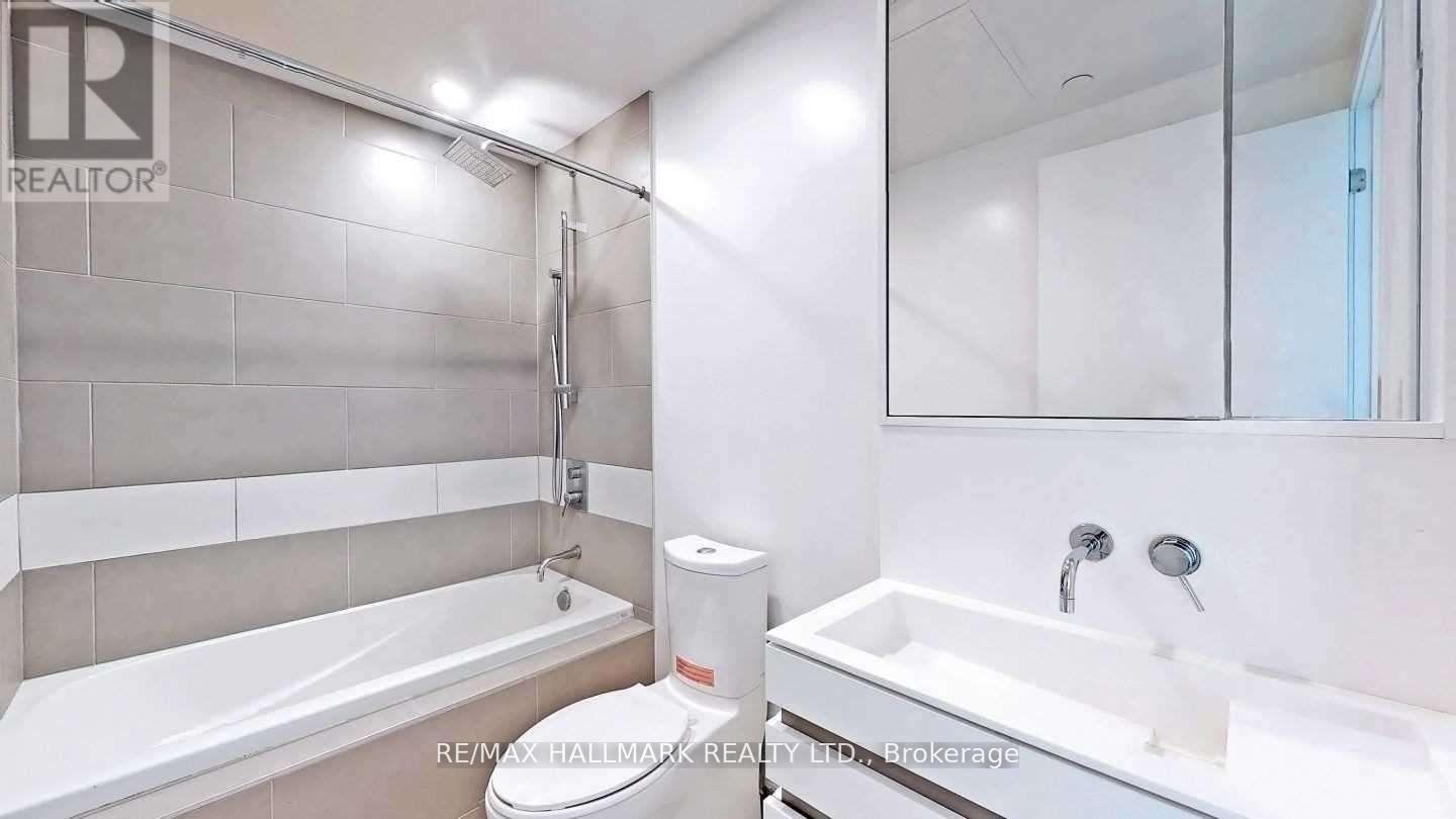 3114 - 197 Yonge Street, Toronto, Ontario  M5B 1M4 - Photo 21 - C12478079