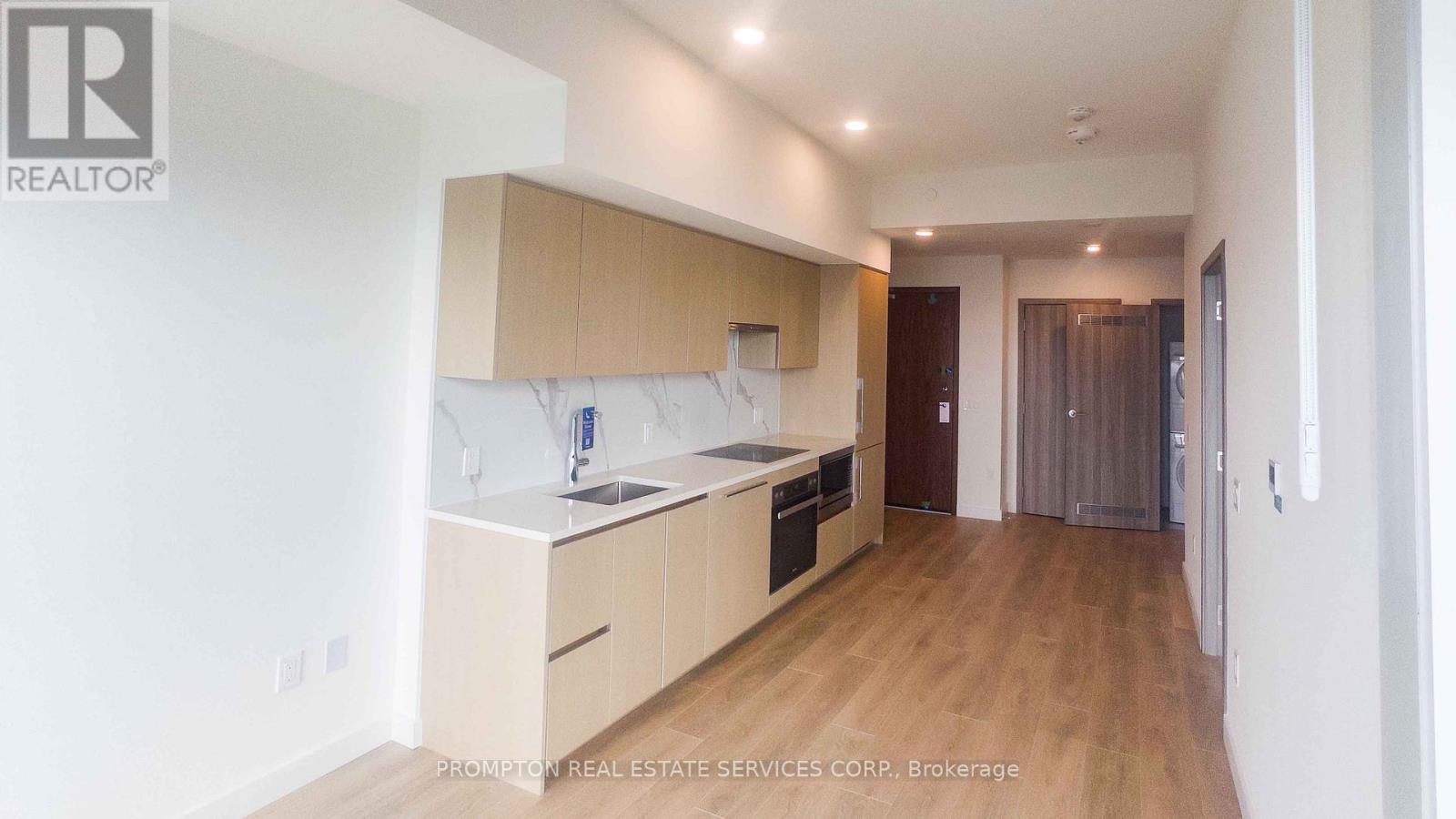 5112 - 3 Concord Cityplace Way, Toronto, Ontario  M5V 0X4 - Photo 10 - C12478080