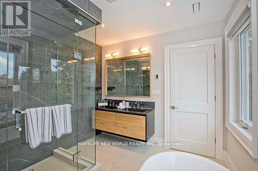 180 Goulding Avenue, Toronto, Ontario  M2R 2P4 - Photo 20 - C12478082