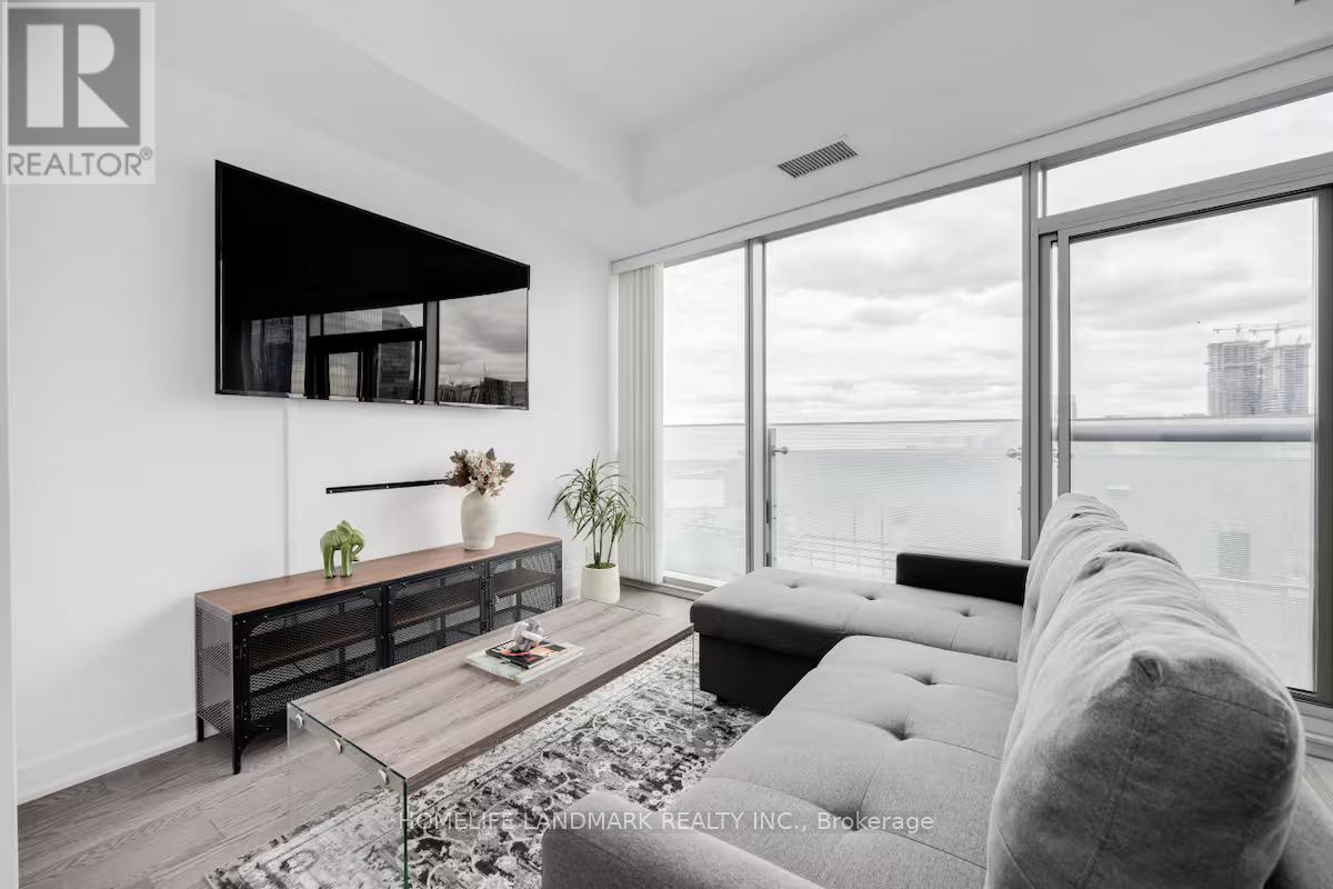 3206 - 12 York Street, Toronto, Ontario  M5J 0A9 - Photo 8 - C12478107