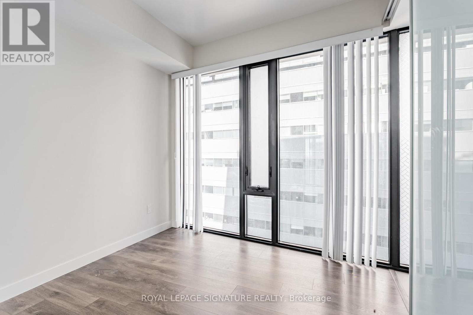 1805 - 215 Queen Street W, Toronto, Ontario  M5V 0P5 - Photo 20 - C12478117