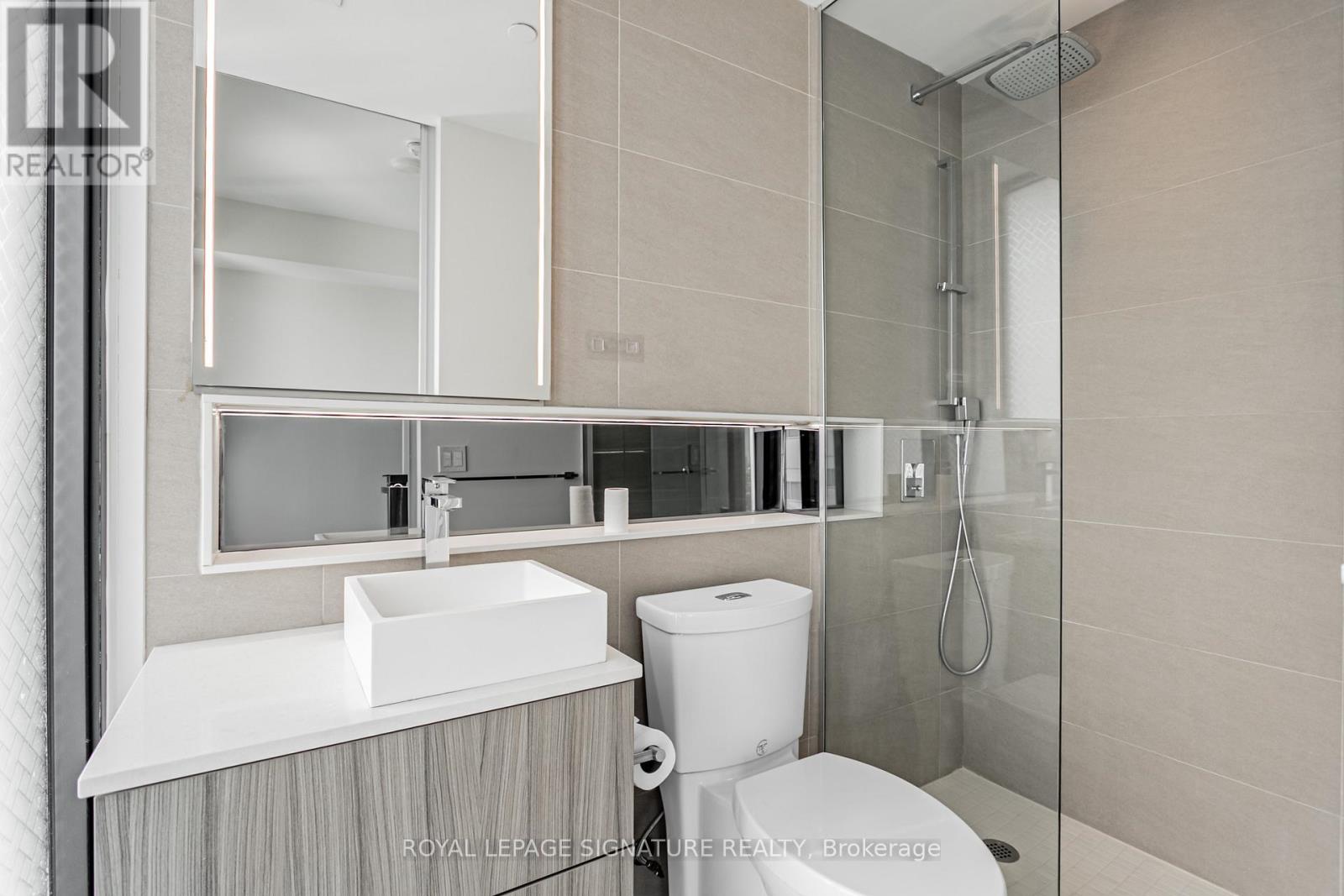 1805 - 215 Queen Street W, Toronto, Ontario  M5V 0P5 - Photo 22 - C12478117