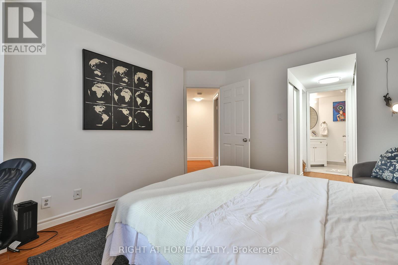 615 - 711 Bay Street S, Toronto, Ontario  M5G 2J8 - Photo 20 - C12478131