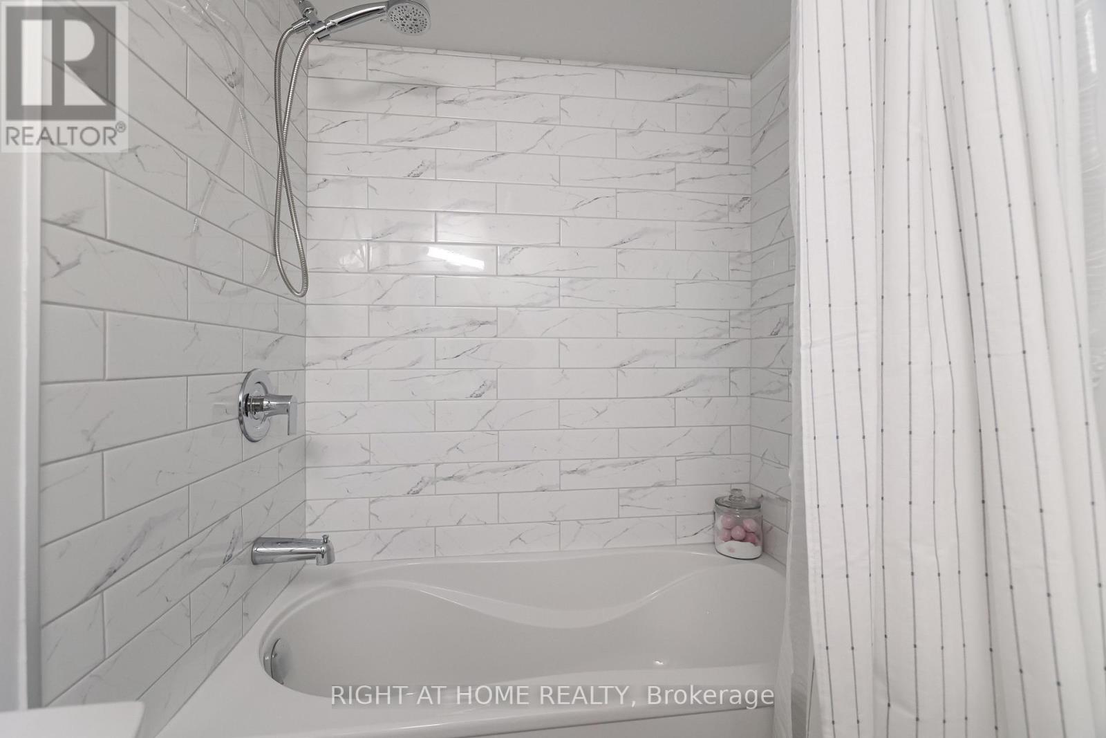 615 - 711 Bay Street S, Toronto, Ontario  M5G 2J8 - Photo 22 - C12478131