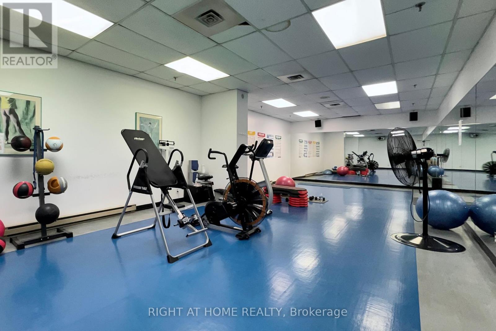 615 - 711 Bay Street S, Toronto, Ontario  M5G 2J8 - Photo 35 - C12478131