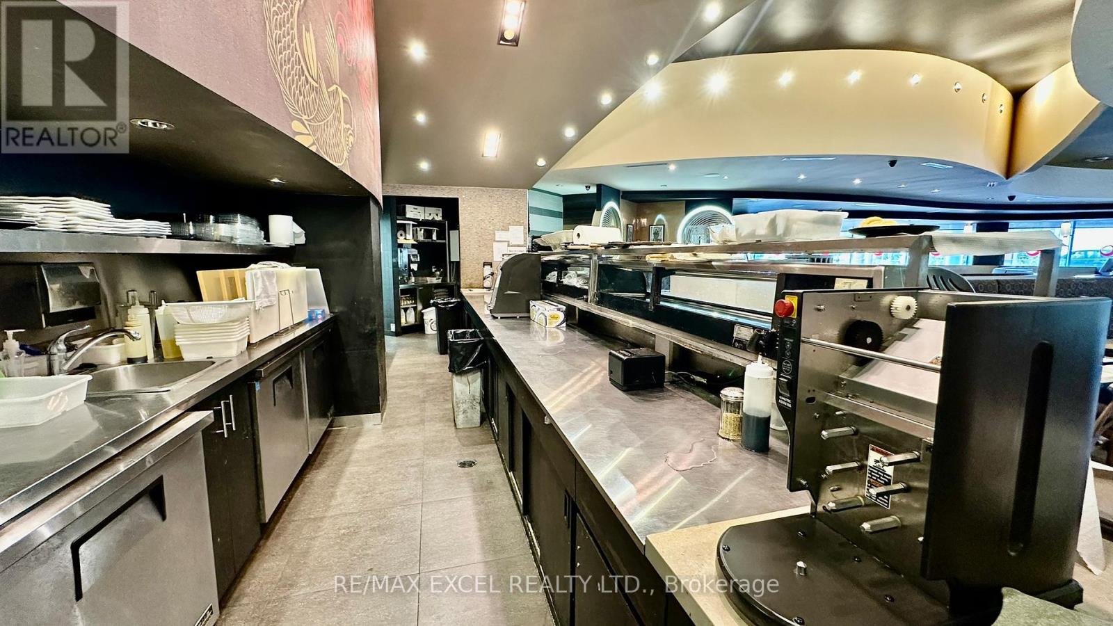 9 - 747 Don Mills Road, Toronto, Ontario  M3C 1T2 - Photo 11 - C12478155