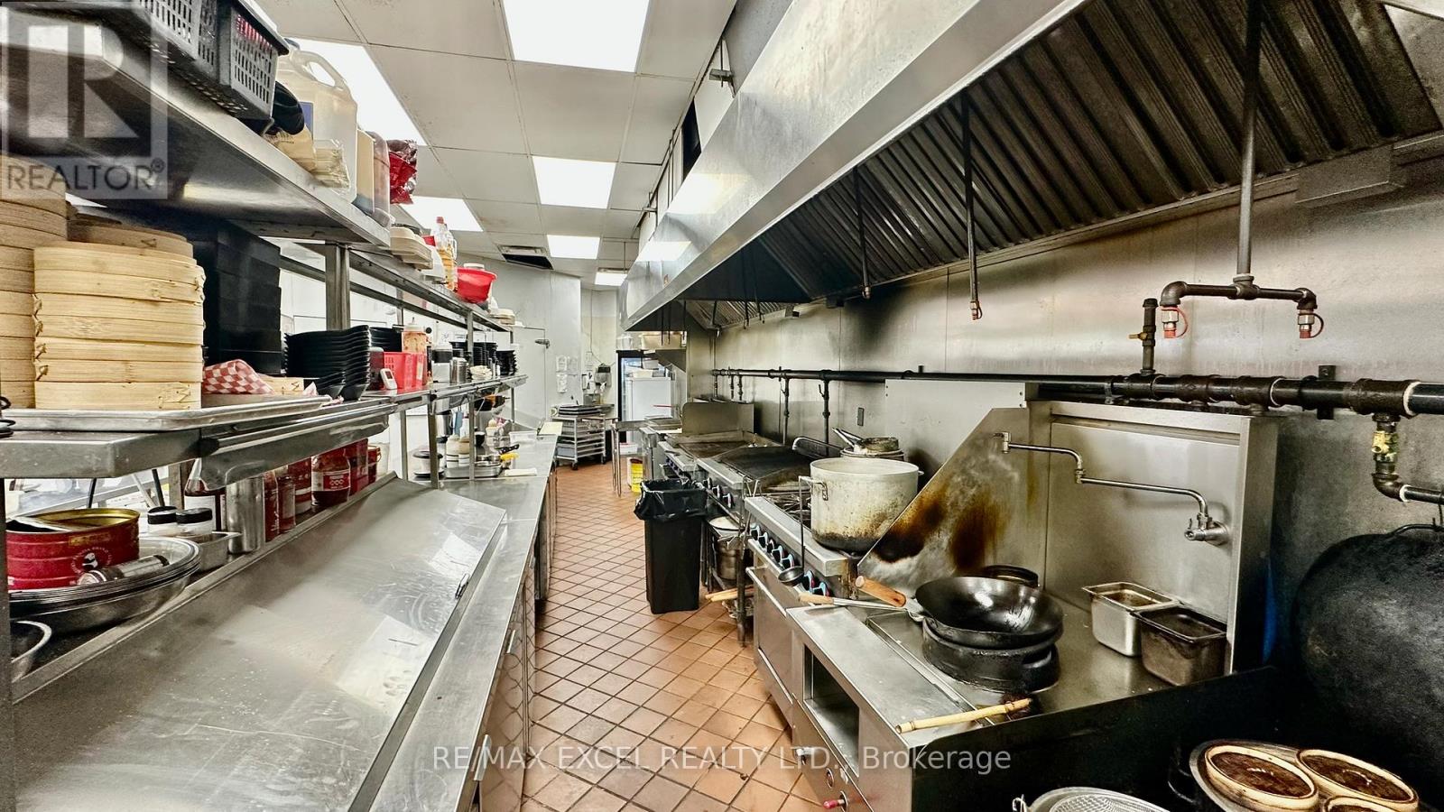9 - 747 Don Mills Road, Toronto, Ontario  M3C 1T2 - Photo 14 - C12478155