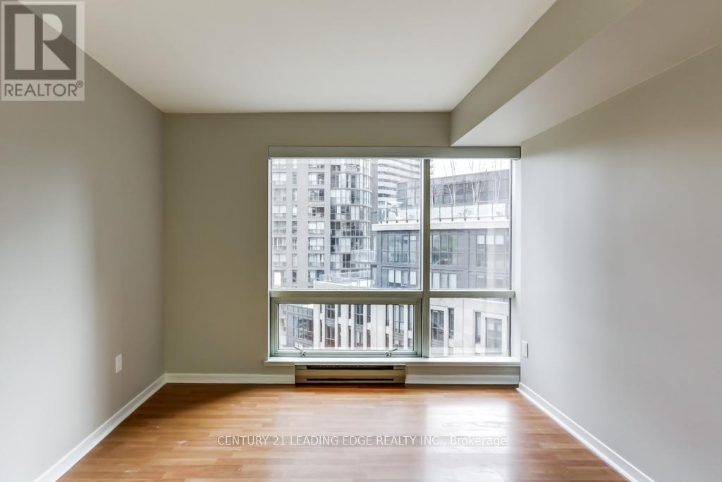 811 - 1001 Bay Street, Toronto, Ontario  M5S 3A6 - Photo 10 - C12478159