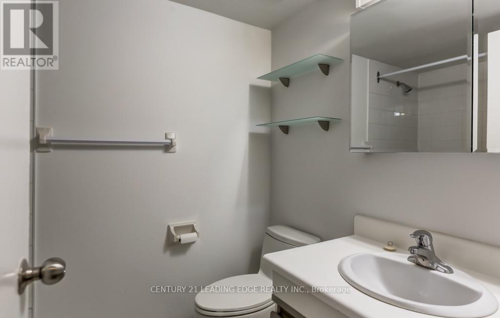 811 - 1001 Bay Street, Toronto, Ontario  M5S 3A6 - Photo 13 - C12478159